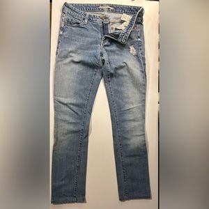 Vince distressed skinny jeans sz 26